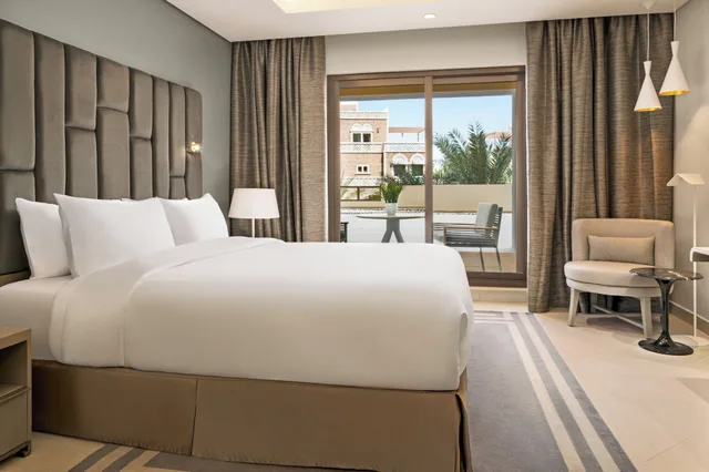 Deluxe, Studio, King Bed, Sea View, Wyndham Residences The Palm 2/4