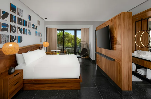 Suite, King Bed, Tropical View, Conrad Tulum Riviera Maya 5/9