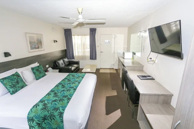 غرفة تنفيذية بسرير كينج، Coffs Harbour Pacific Palms Motel 2/3