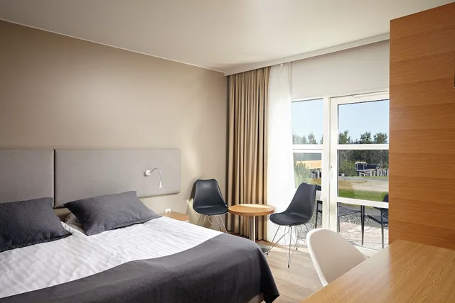 غرفة ديلوكس بسرير كوين بحمام خاص مع أريكة، ICELANDAIR HOTEL HAMAR 1/8
