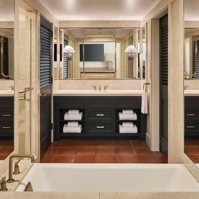 Signiture, Suite, King Bed, Partial Ocean View, Sofa, The Ritz-Carlton Bacara Santa Barbara 2/2