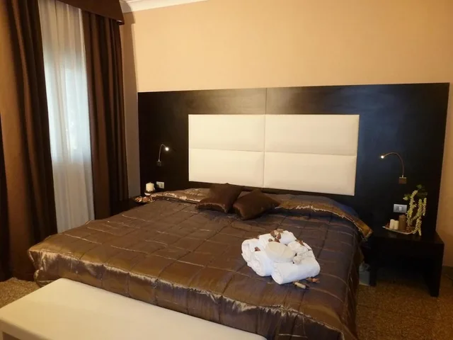 غرفة ديلوكس بسرير كينج، Hotel Euro House Suites 5/10