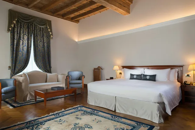 جناح جونيور بسرير كينج، Grand Hotel Villa Torretta Milan Sesto, Curio Collection by Hilton 2/4