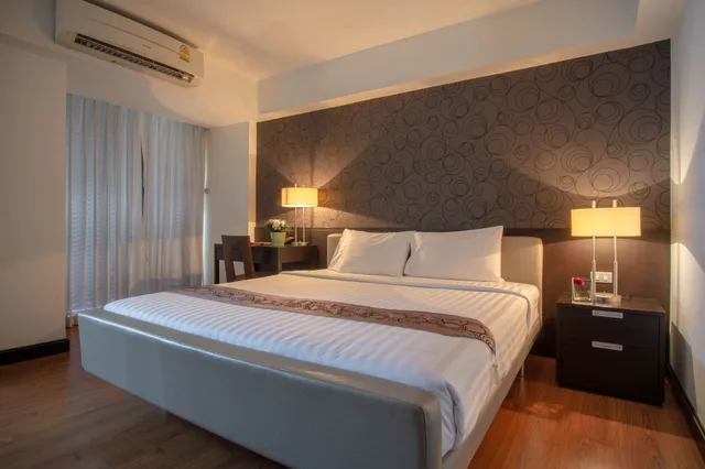 جناح عائلي بسرير كينج وسريرين منفصلين، Lily Hotel Bangkok 6/10
