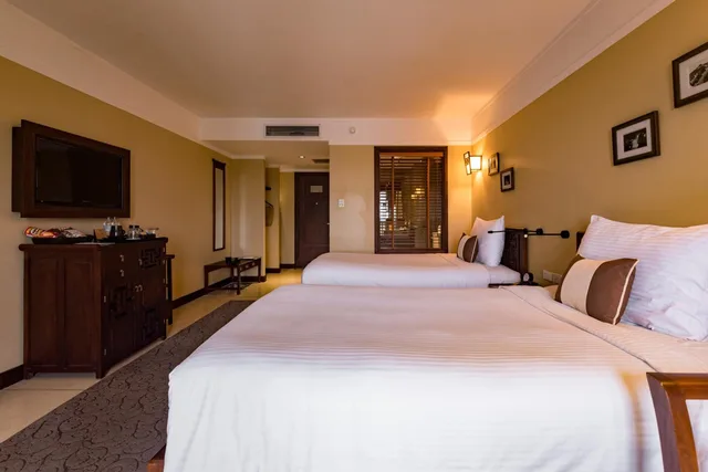 غرفة ديلوكس بسريرين منفصلين، La Siesta Resort Spa Hoi An 1/10