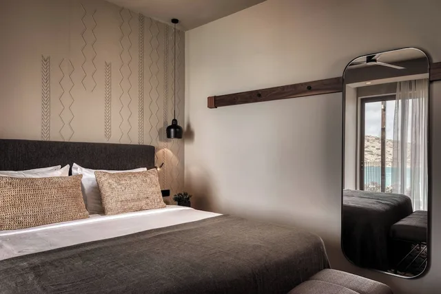 Family Suite, King Bed, Sea View, Outdoor Jetted Tub, Sofa، Domes of Elounda, Autograph Collection 3/10