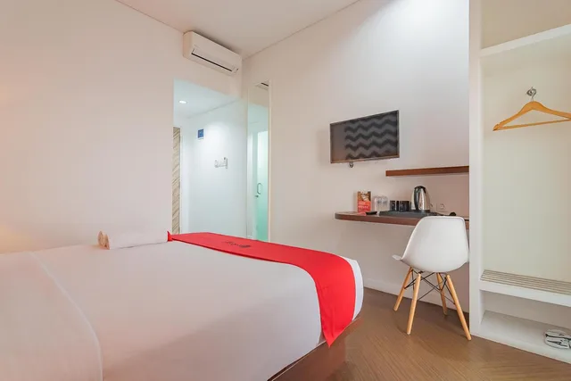 جناح، RedDoorz Premium @ Hotel Hebat 3/10