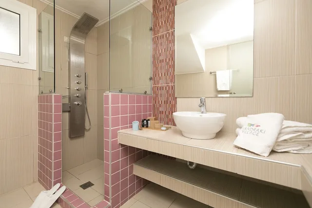 غرفة سوبيريور بسرير مزدوج، Mandraki Village Boutique Hotel 4/4