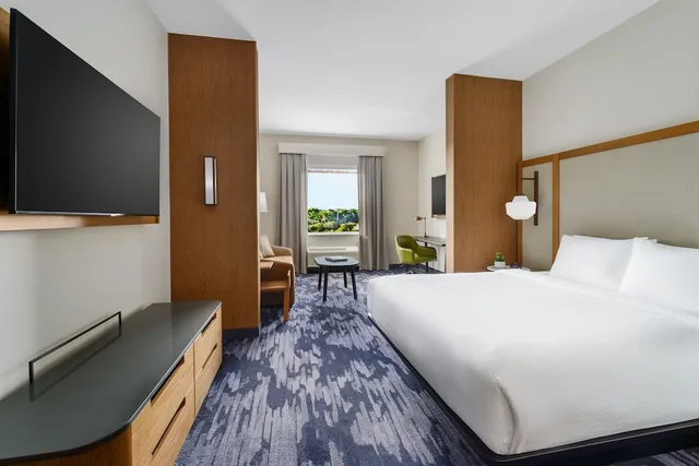 استوديو بسرير كينج مع أريكة لذوي الإعاقة، Fairfield Inn & Suites by Marriott Homestead Florida City 2/5