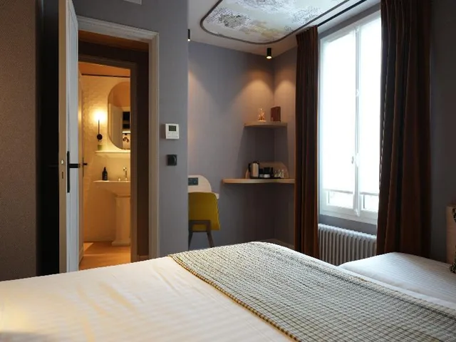 غرفة ثلاثية بسرير مزدوج، Hotel Louison 1/1