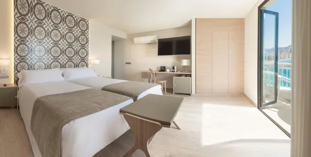 Standard, Double Bed, Sea View, Balcony or Terrace, RH Canfali 1/1