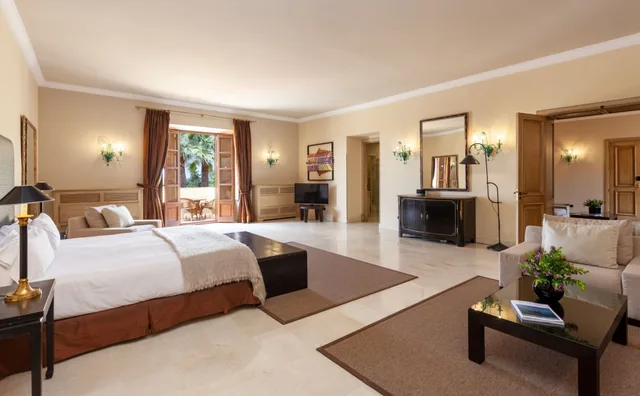 جناح كومفورت بسرير كينج، Son Julia Country House Hotel 3/6