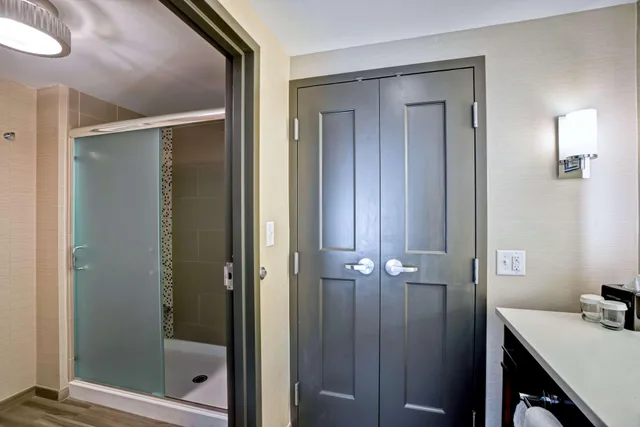 2 Bedrooms, Suite, 1 King or 2 Queen Beds, 2 Bathrooms، Homewood Suites by Hilton Boston Brookline Longwood Medical 9/10