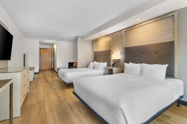 Suite, Multiple Beds، Best Western Premier I-95 Savannah Airport/ Pooler West 4/9