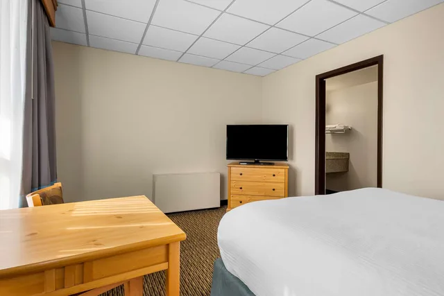 غرفة بسرير كوين، Best Western Lee's Motor Inn 2/5