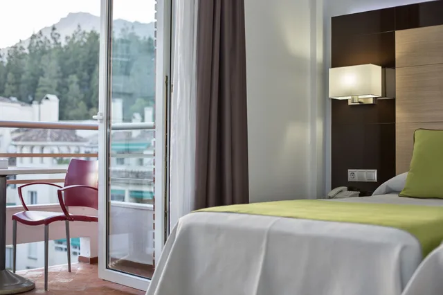 غرفة قياسية، Hotel Baviera 5/8