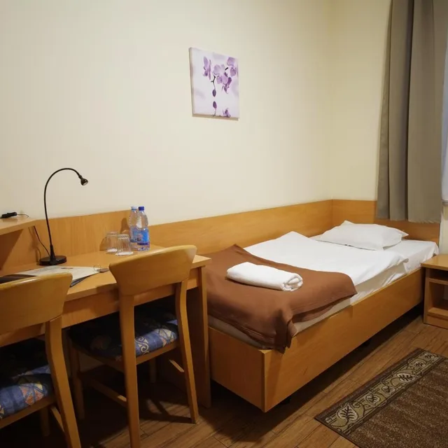 Room, Triple, Miramar 5/8