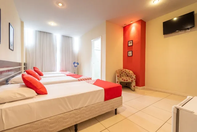 غرفة رباعية بأربعة أسرّة، OYO Hotel L'Espace - Jaragua Belo Horizonte 3/6