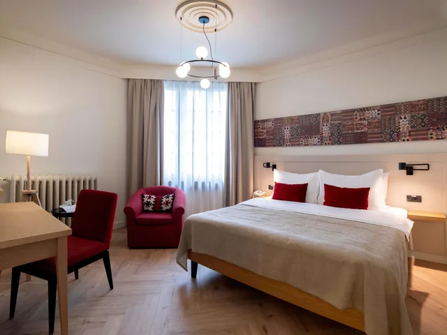 غرفة بسرير مزدوج، Mercure Belgrade Excelsior 1/8