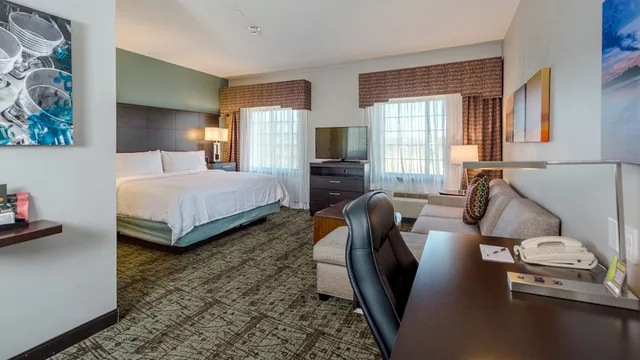 Studio, Suite, Kitchen, Staybridge Suites Houston-Nasa/Clear Lake 3/7