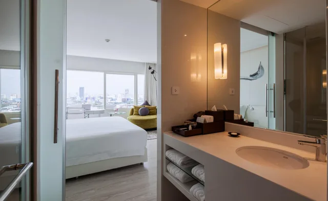 غرفة سوبيريور بسرير مزدوج، Centara Watergate Pavilion Hotel Bangkok 6/7