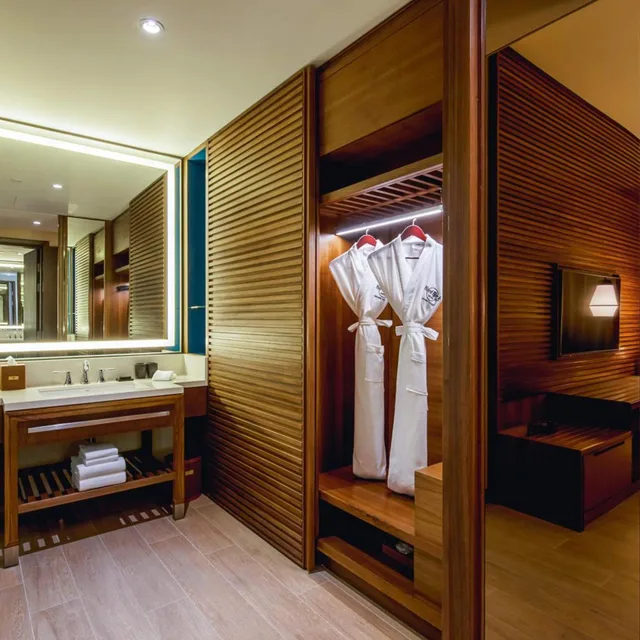Gold, Deluxe, King Bed، Hard Rock Hotel Desaru Coast 2/7