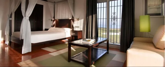 Standard, Single, Parador Malaga Golf 3/3