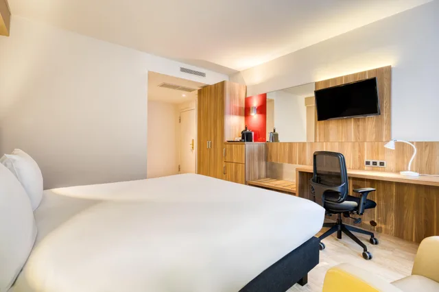غرفة بسرير كينج، HOLIDAY INN BRUSSELS SCHUMAN 4/9