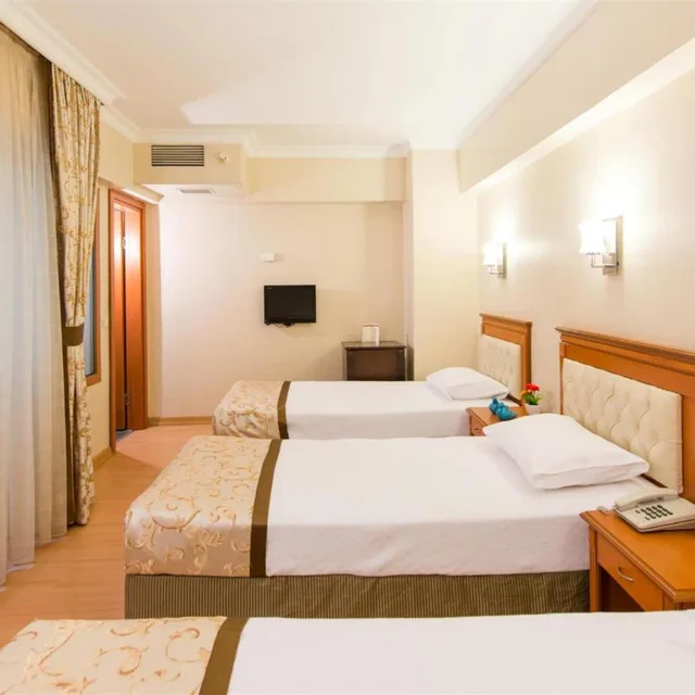 Standard, Triple, Single Bed, Prestige Hotel Old City 9/10