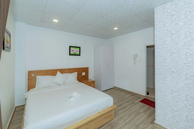 Standard, Double Bed, No Window، Ken Apos S House Backpackers Downtown 4/10
