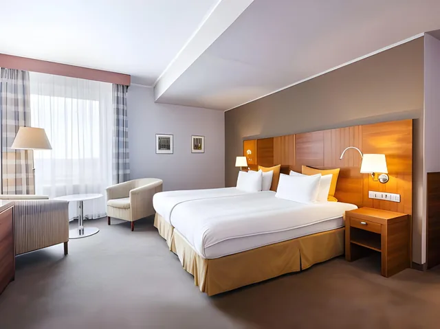 Tower, Suite, Double Bed, Sofa, Grand Hotel International 1/1