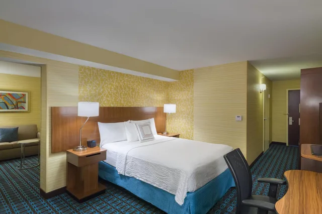 استوديو بسرير كينج، Fairfield Inn Suites By Marriott Paramus 3/4