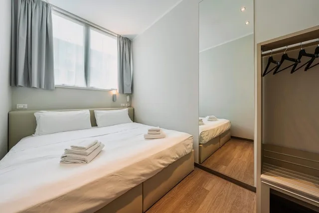 غرفة كومفورت بسرير كينج، Spark by Hilton Milan Linate Airport 1/8