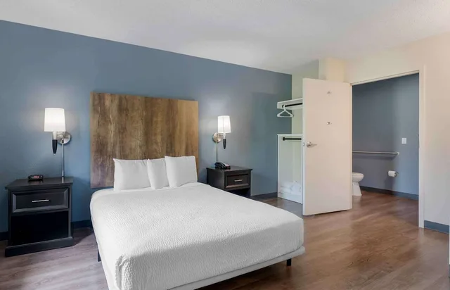 استوديو بسرير كوين، Extended Stay America - Fremont - Newark 2/4