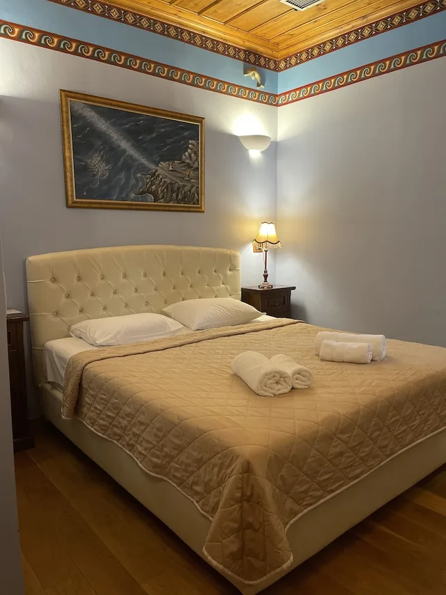 Deluxe, King Bed, Kyveli Suites 2/3