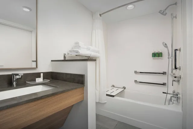 غرفة بسريرين كوين لذوي الإعاقة، Fairfield Inn & Suites by Marriott Nashville Near Vanderbilt 4/5