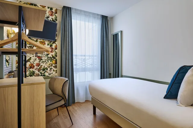 غرفة قياسية مفردة، Hotel Cervantes By Happyculture 1/5