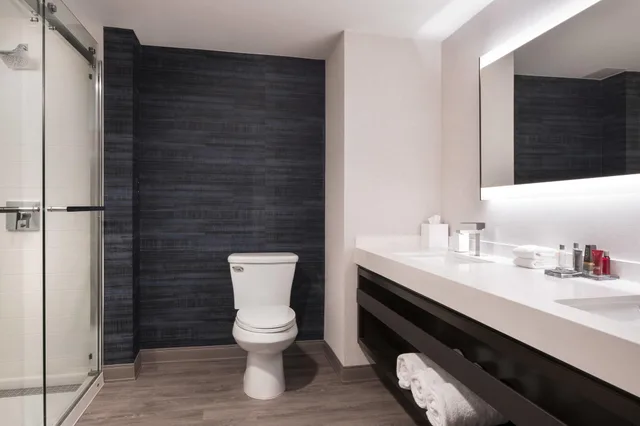 غرفة بسرير كينج، Boulder Marriott 15/16