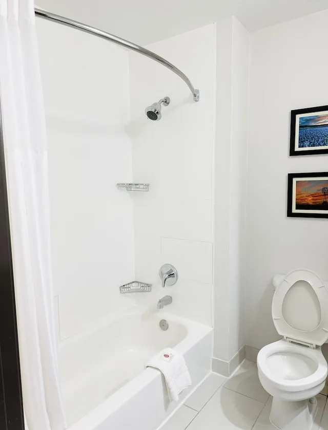 جناح بسريرين كوين مع أريكة لذوي الإعاقة، Comfort Inn & Suites Frisco - Plano 3/4