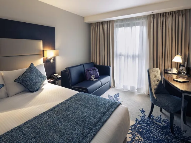 غرفة كومفورت بسرير مزدوج مع أريكة، Mercure Edinburgh Haymarket 4/10