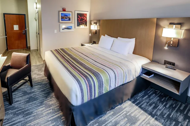 غرفة بسرير كينج لذوي الإعاقة، Country Inn & Suites By Radisson Nashville Airport TN 7/10