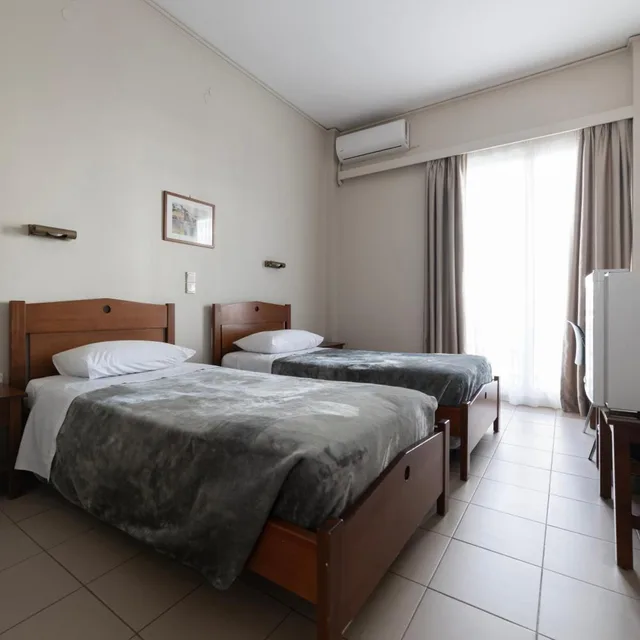 Comfort, Triple, Single Bed, Lateral Side Sea View، Delfini 3/10