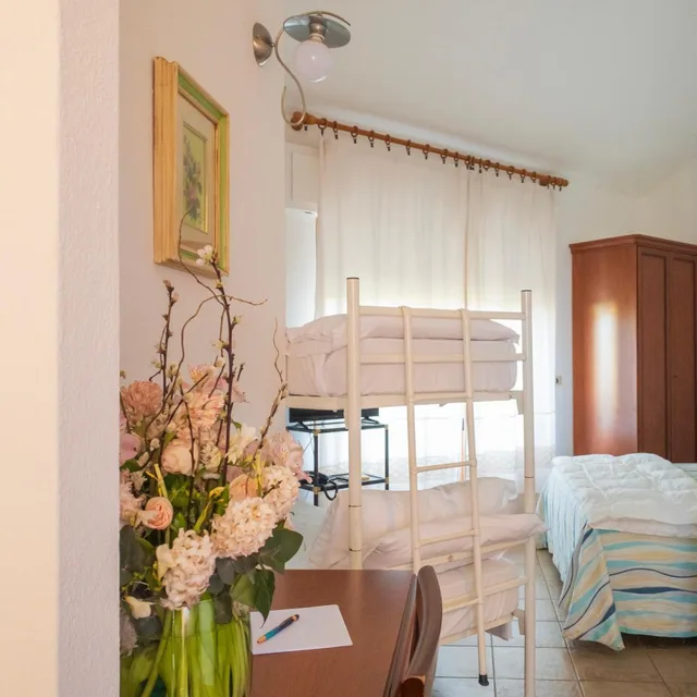 غرفة عائلية، Hotel Donatella 4/4
