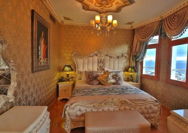 Suite, King Bed, Sea View, Blue House Hotel 1/5