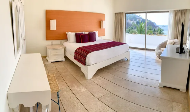 جناح بسرير كينج بإطلالة على البحر، Camino Real Zaashila Huatulco 2/10