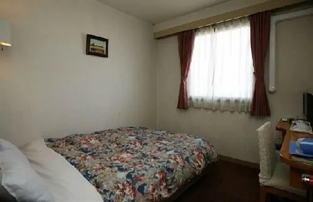 غرفة مفردة، Hotel New Yutaka 2/3