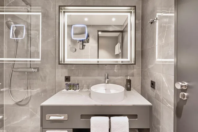 junior suite, Hyperion Hotel Leipzig 5/6