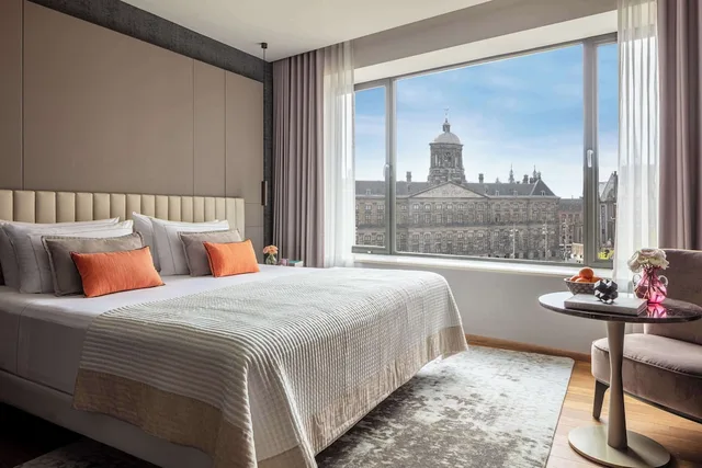 Premium, Twin Beds, Dam View, Anantara Grand Hotel Krasnapolsky Amsterdam 1/3