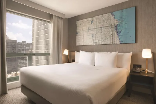 جناح بسرير كينج، Hilton Chicago Magnificent Mile Suites 4/7