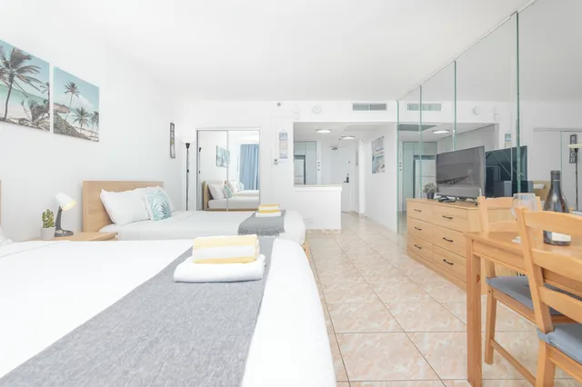 جناح استوديو إليت بسريرين كوين، Girasole Apartments 4/9